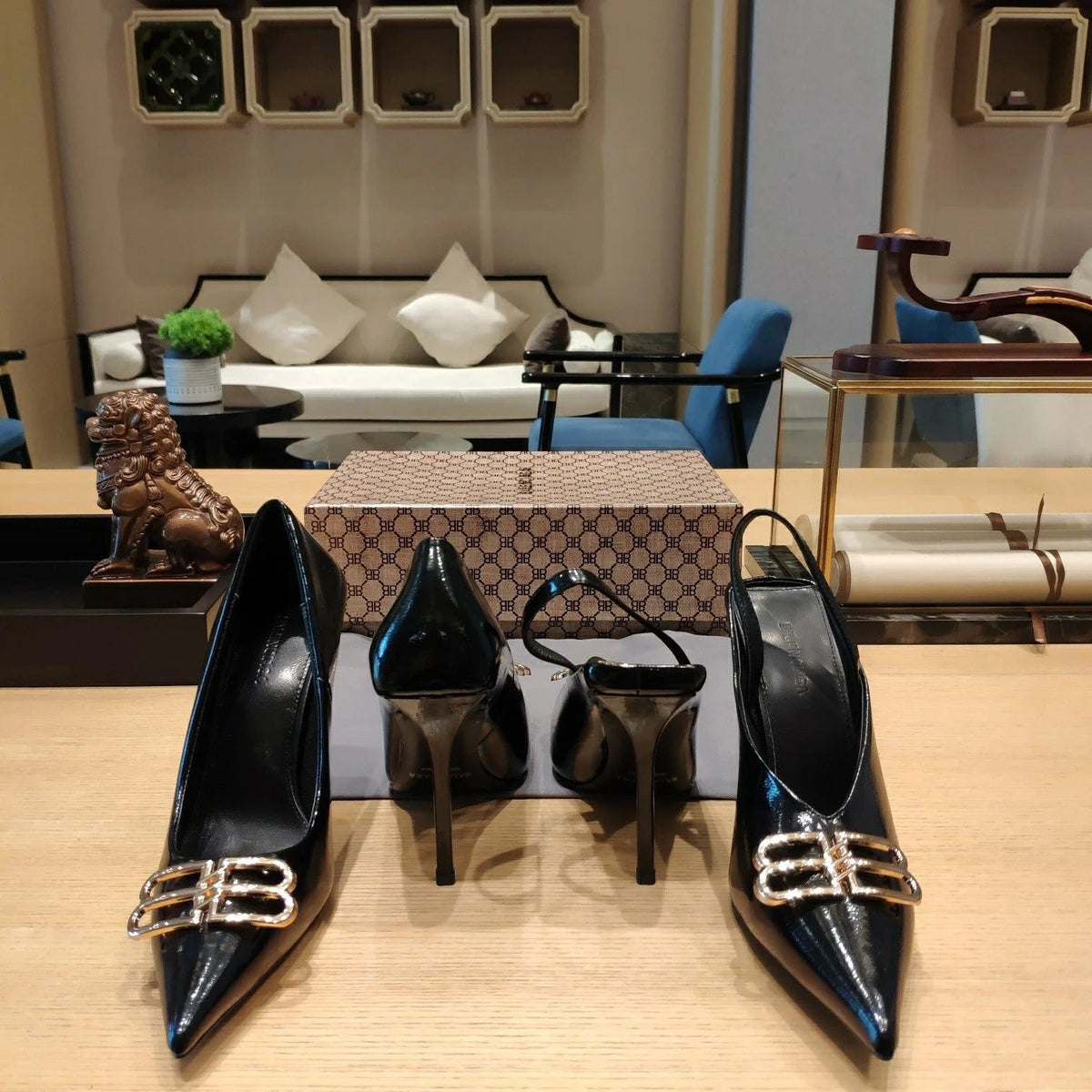 Balenciaga 26s High Heel 100 Black Patent Leather Gold Logo 681183