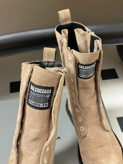 Balenciaga 25ss short boots light beige suede 469071