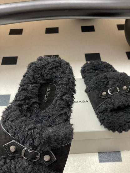 Balenciaga Classic Buckle Slippers Black Wool 535030