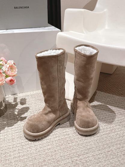 Balenciaga 25s snow boots beige suede wool 467189