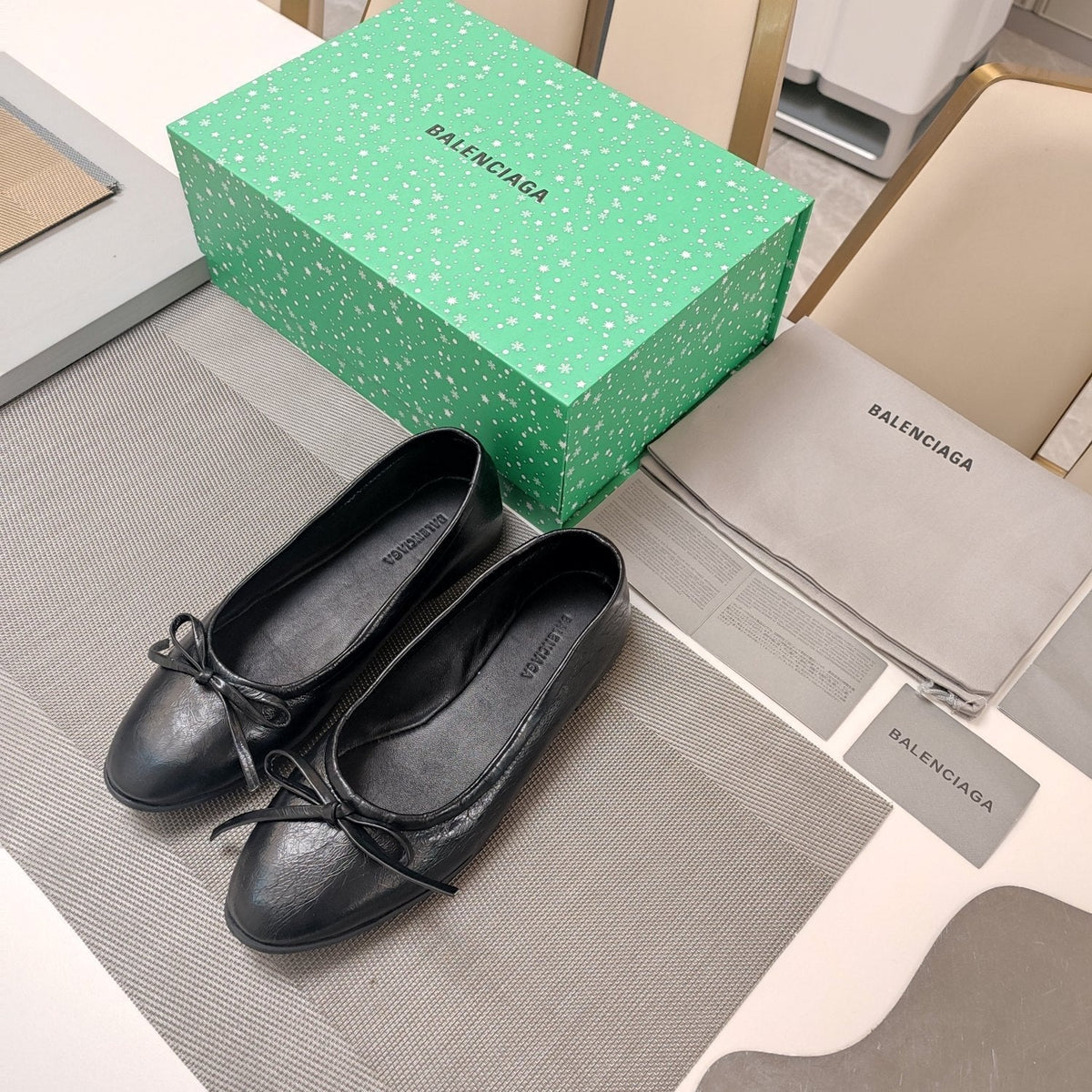 Balen 25 bow ballet flat black sheepskin 184478